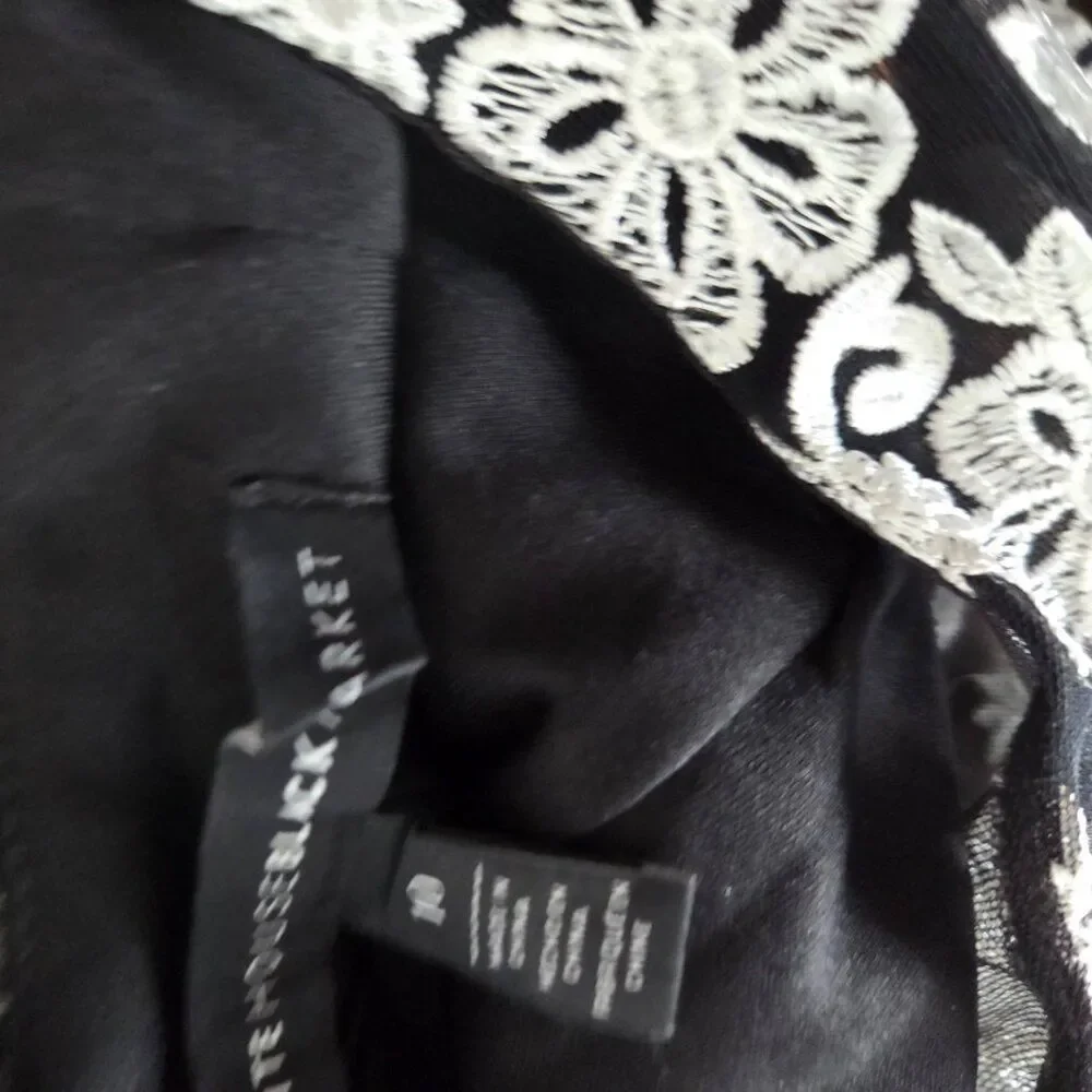 EUC BEAUTIFUL WHITE HOUSE BLACK MARKET WHITE BLACK EMBROIDERED DRESS SIZE 10 / M - Picture 15 of 16